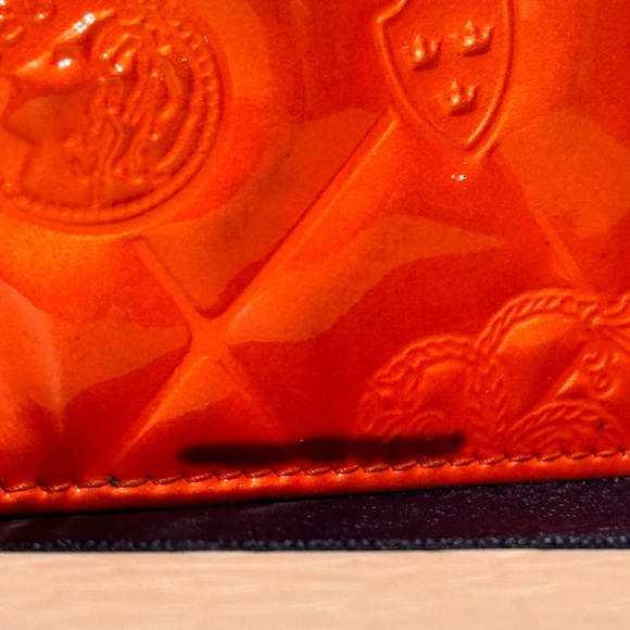CHANEL Long Wallet Icon Tangerine Patent Bi-Fold Wallet Zip and Card Slots - Picture 12 of 13